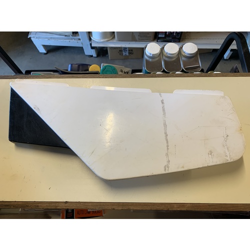 YAMAHA XT 250 84 350 85 - 91 LEFT WHITE PLASTIC NUMBER PLATE 30X-21711-00