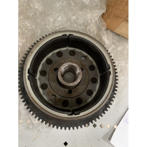 GENUINE POLARIS FLYWHEEL / ROTOR / RING GEAR SPORTSMAN 700 TWIN 4060152 02 - 04