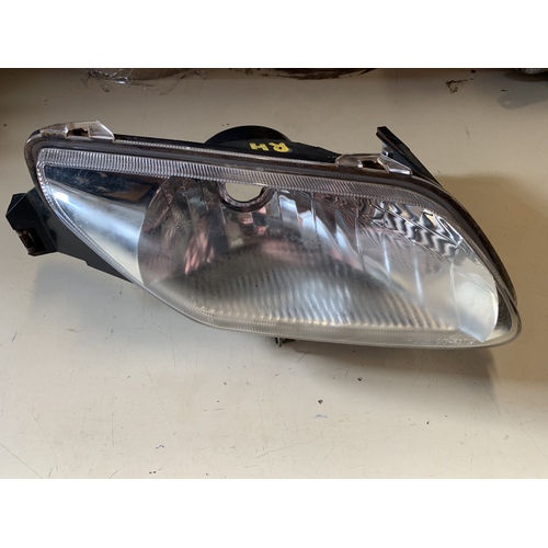 SUZUKI LTF LTA 400 450 500 750 RIGHT HEAD LIGHT  KING QUAD KINGQUAD NO BULB RH