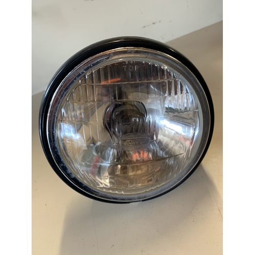 YAMAHA AG 200 HEAD LIGHT 12 VOLT  SUITS ELECTRIC START MODELS ONLY 1997 +