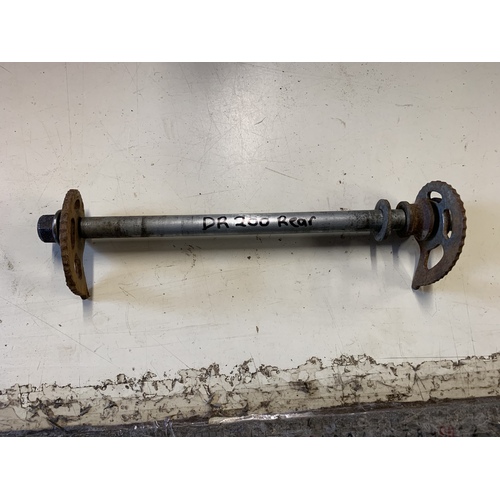 SUZUKI DR 200 TROJAN FARM AG BIKE    REAR WHEEL AXLE NUT SPACER CHAIN ADJUSTER SNAILS