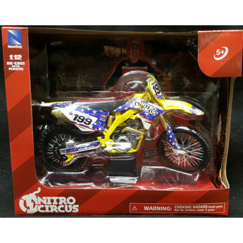 TRAVIS PASTRANA NITRO CIRCUS DIE CAST MODEL SUZUKI RMZ 450 1:12 SCALE