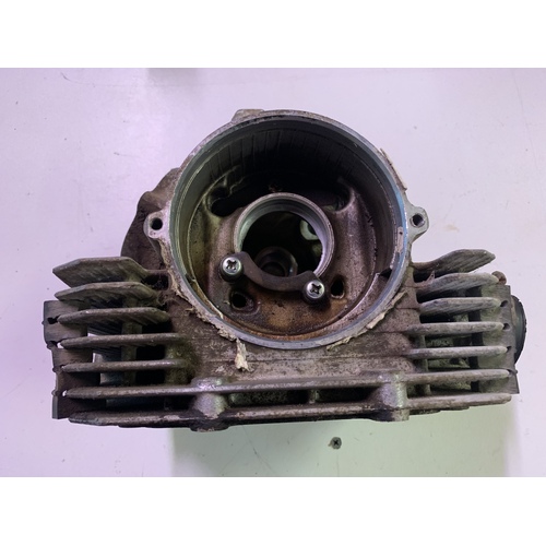 KAWASAKI KLF 300 A B C 2X4 4X4 CYLINDER HEAD AND VALVES 