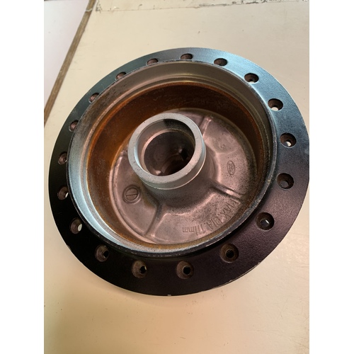 HONDA CT 110 POSTIE REAR BRAKE DRUM HUB SMALL HUB NOS PRE 1998