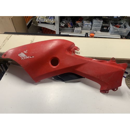HONDA TRX 500 LEFT HAND SIDE PLASTIC FUEL TANK COVER 05 - 11 TM FM