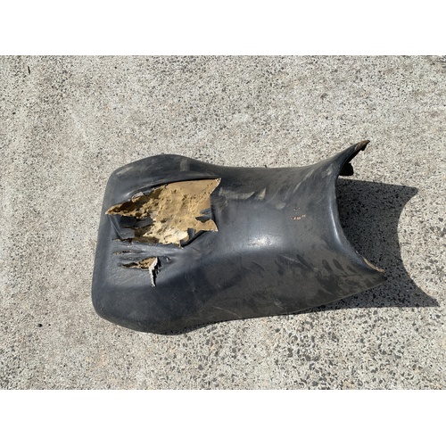 KYMCO KYMCO MXU 500 2005 2006 SEAT NEEDS COVER AND FOAM REPAIR 77201-LDB5-E000