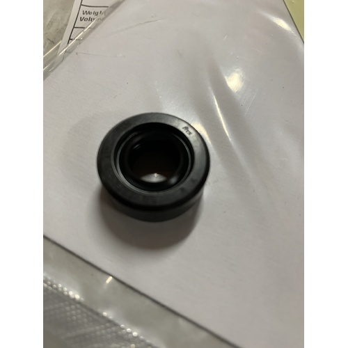 HONDA XR CFR 50 70 75 80 Z50 CT 110 TRX 90 GEAR  LEVER OIL SEAL