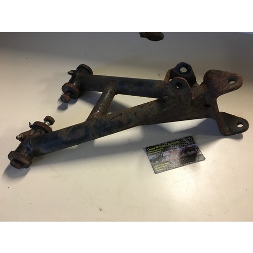 YAMAHA MOTO 4 350 LEFT FRONT A ARM