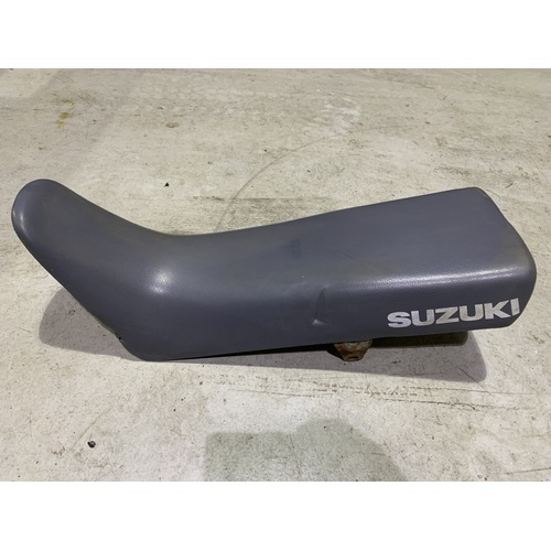 SUZUKI DR 200 AG TROJAN SEAT RECOVERED - grey