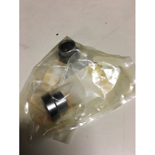 YAMAHA MOTO 4 200 225 250 350 LOWER STEERING STEM BUSH X2 