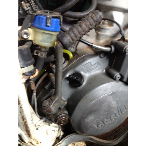 YAMAHA DT 200 KICK START LEVER STARTER   WRECKING MOST PARTS AVAILABLE 