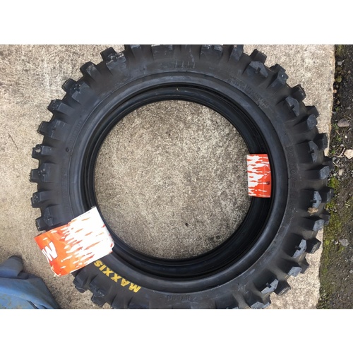 MAXXIS MX REAR TYRE 90 100 14   YX CR RM KX KTM DRZ TTR CRF XR  NOS