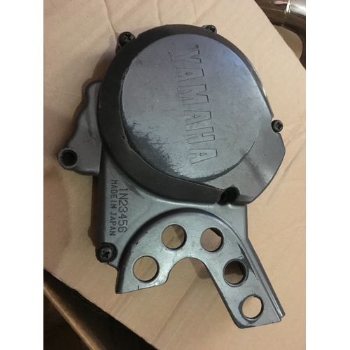 WRECKING YAMAHA DT 200 MOST PARTS AVAILABLE -  LEFT HAND ENGINE / FLYWHEEL COVER