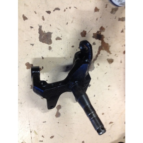KAWASAKI KLF 300 B STUB AXLE / KNUCKLE RIGHT HAND SIDE ( DISC BRAKE MODEL ) 2X4 ONLY
