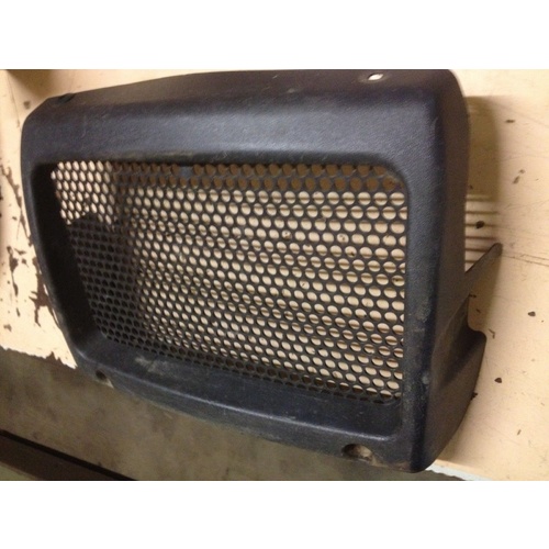 USED LTF 500 FW 4X4  QUAD RUNNER MASTER RADIATOR  COVER - FENDER - GRILL PLASTIC