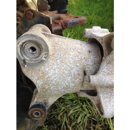 POLARIS 600 SPORTSMAN REAR KNUCKLE - WHEEL BEARING HOUSING