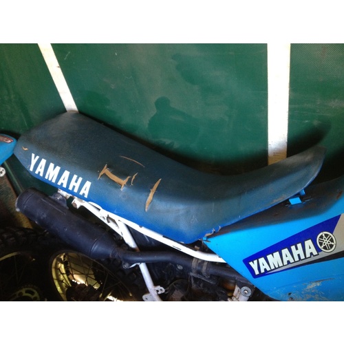 WRECKING YAMAHA DT 200 SEAT