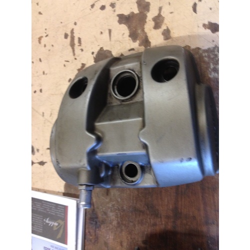 HONDA CRF 450 2002 TOP END VALVE COVER   CRF450R 450R