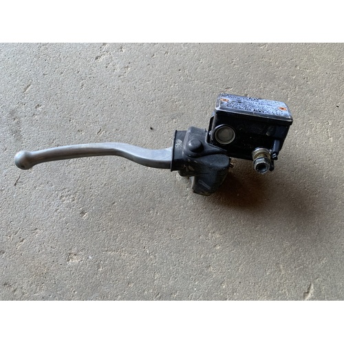 HONDA TRX 420 500 680 FRONT BRAKE MASTER CYLINDER  SEE FITMENT LIST