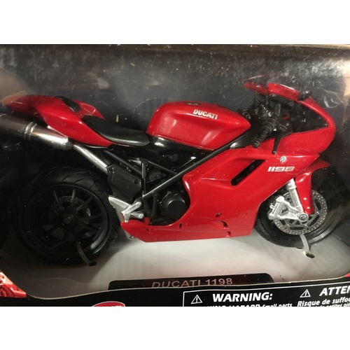DUCATI 1198 RED  TOY MODEL  DIECAST  1:12 SCALE 