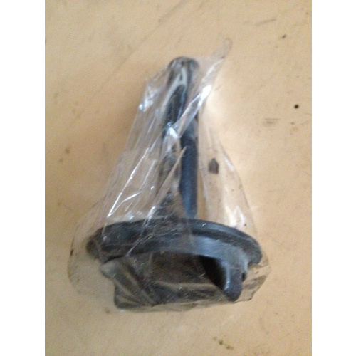 POLARIS MAGNUM 325 2002       FUEL TAP KNOB