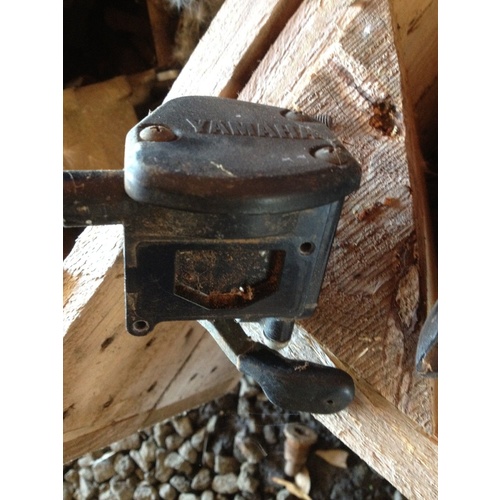 YAMAHA GRIZZLY 700  THUMB THROTTLE ASSEMBLY - LEVER - 550
