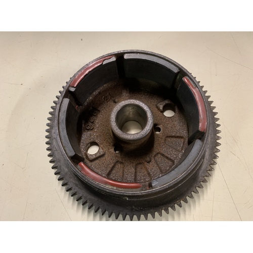 POLARIS 600 700 SPORTSMAN AND MILITARY MV FLYWHEEL / MAGNETO 