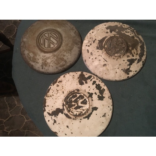 VW HUBCAPS