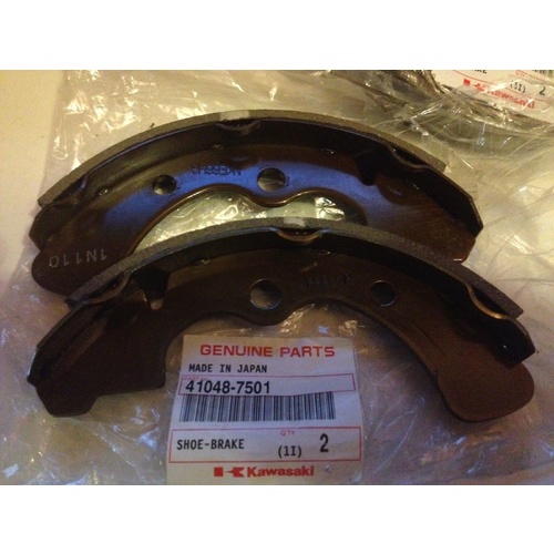 GENUINE KAWASAKI FRONT BRAKE SHOES 41048-7501  MULE 3000 3010 4010