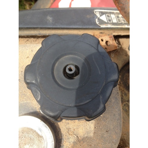 KAWASAKI KLF 300 B FUEL - PETROL CAP 
