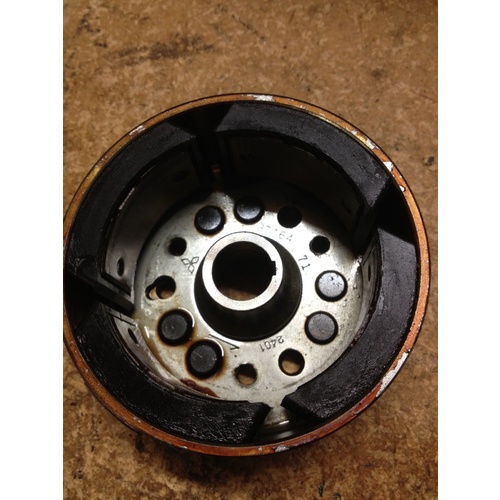 YAMAHA TIMBERWOLF 250 FLYWHEEL - ROTOR - MAGNETO EARLY 1992 - 1993 MOTO 4 200 cc ONLY