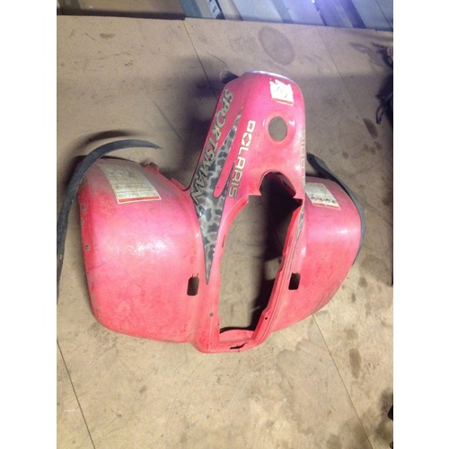 POLARIS SPORTSMAN 500 1999 FRONT RED PLASTIC