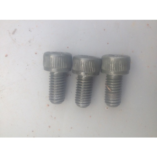 YAMAHA YFM 350 / 400 STARTER CLUTCH BOLTS WRECKING QUADS