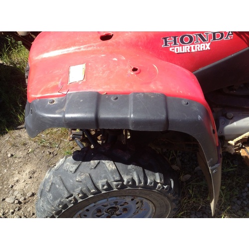 HONDA TRX 350 LEFT HAND SIDE FRONT BLACK PLASTIC MUD FLAP 