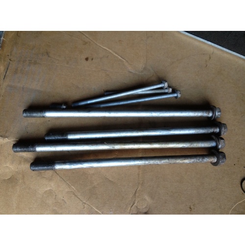KAWASAKI KVF 360 CYLINDER / HEAD STUDS / BOLTS  SET 