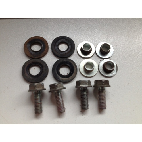 HONDA CT 110 POSTIE FRONT MUD GUARD BOLTS 