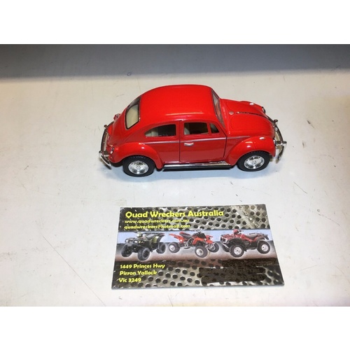 VOLKSWAGEN VW CLASSIC BEETLE BUG MODEL DIECAST 1:32 SCALE RED