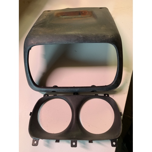 SUZUKI LTF 250 - 300 BATTERY COVER - ROUND HEAD LIGHT TYPE 1999 +  BLACK