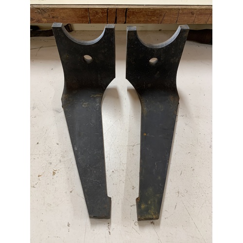 POWER HARROW POINT BLADE TINE KUHN ONE PAIR LEFT + RIGHT 2501120 2501130