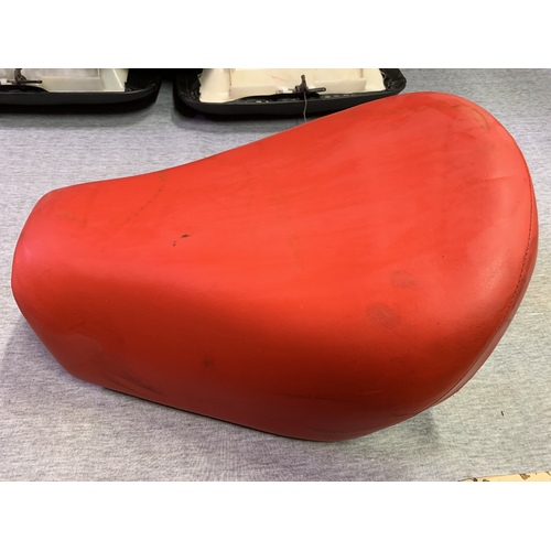 YAMAHA AG 200 SEAT , RED  SUITS ALL YEAR AG 200 YAMAHA 