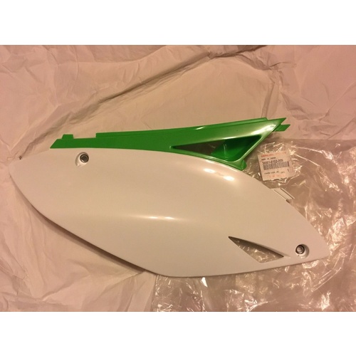 KAWASAKI KXF 450 KX 09 10 11  RIGHT HAND SIDE NUMBER PLATE COVER 36001-0153-25N