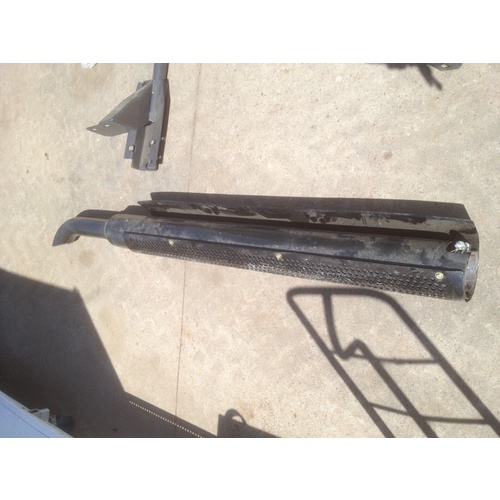 FORD TS100 TRACTOR MUFFLER 