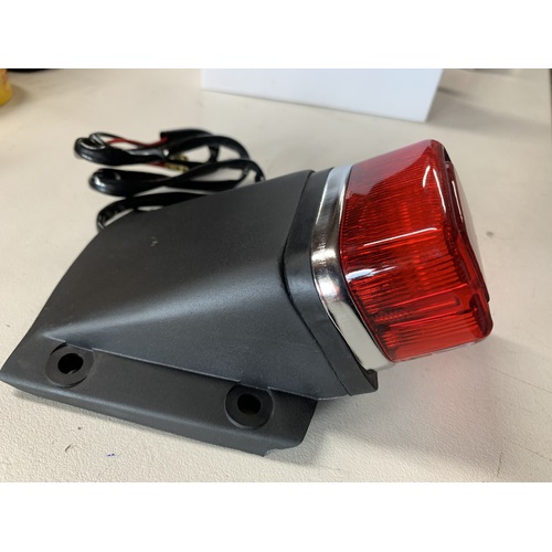 YAMAHA TT 250 350 600 REAR TAIL BRAKE LIGHT ASS RUBBER MOUNT