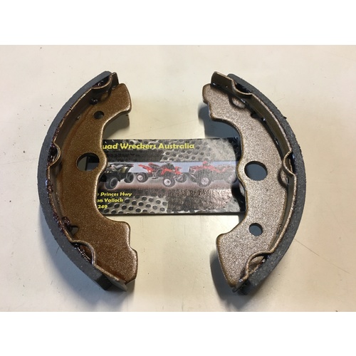 HONDA TRX 300 4X4 350 400 450 500 650  FRONT BRAKE SHOES   LEFT OR RIGHT 39131